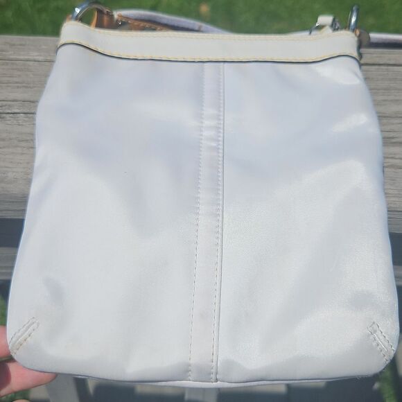 Coach White Nylon Crossbody Bag with Yellow Stripe Strap - Picture 4 of 5